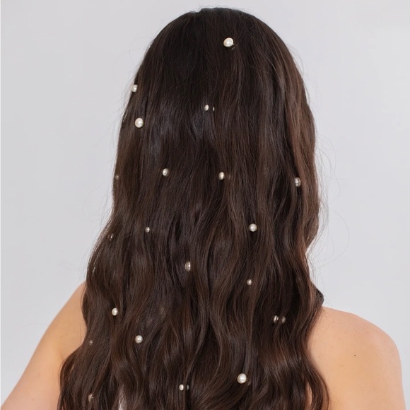 New Jennifer Behr Paige Pearl Hair Magnet Set - Picture 2 of 4